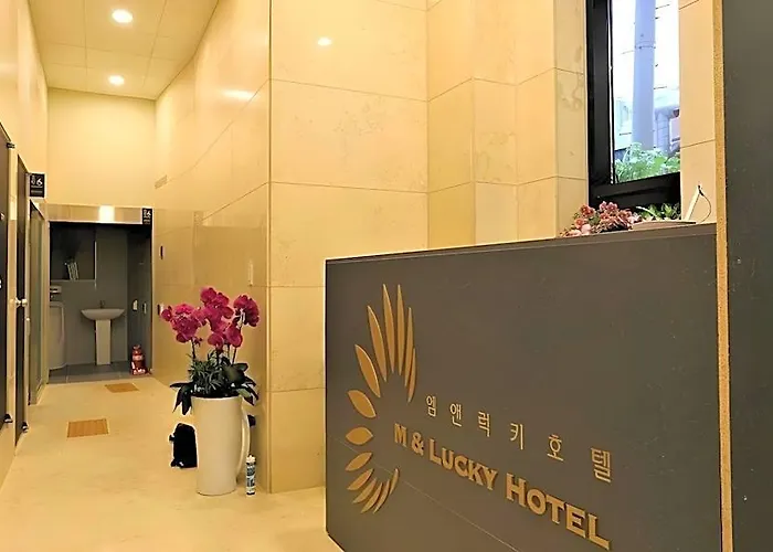 Jongro Mn Lucky Hotel 3*